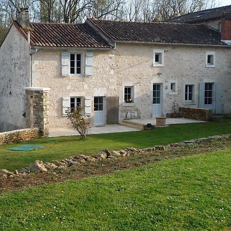 Le Logis De Misere Celles-sur-Belle Exterior photo